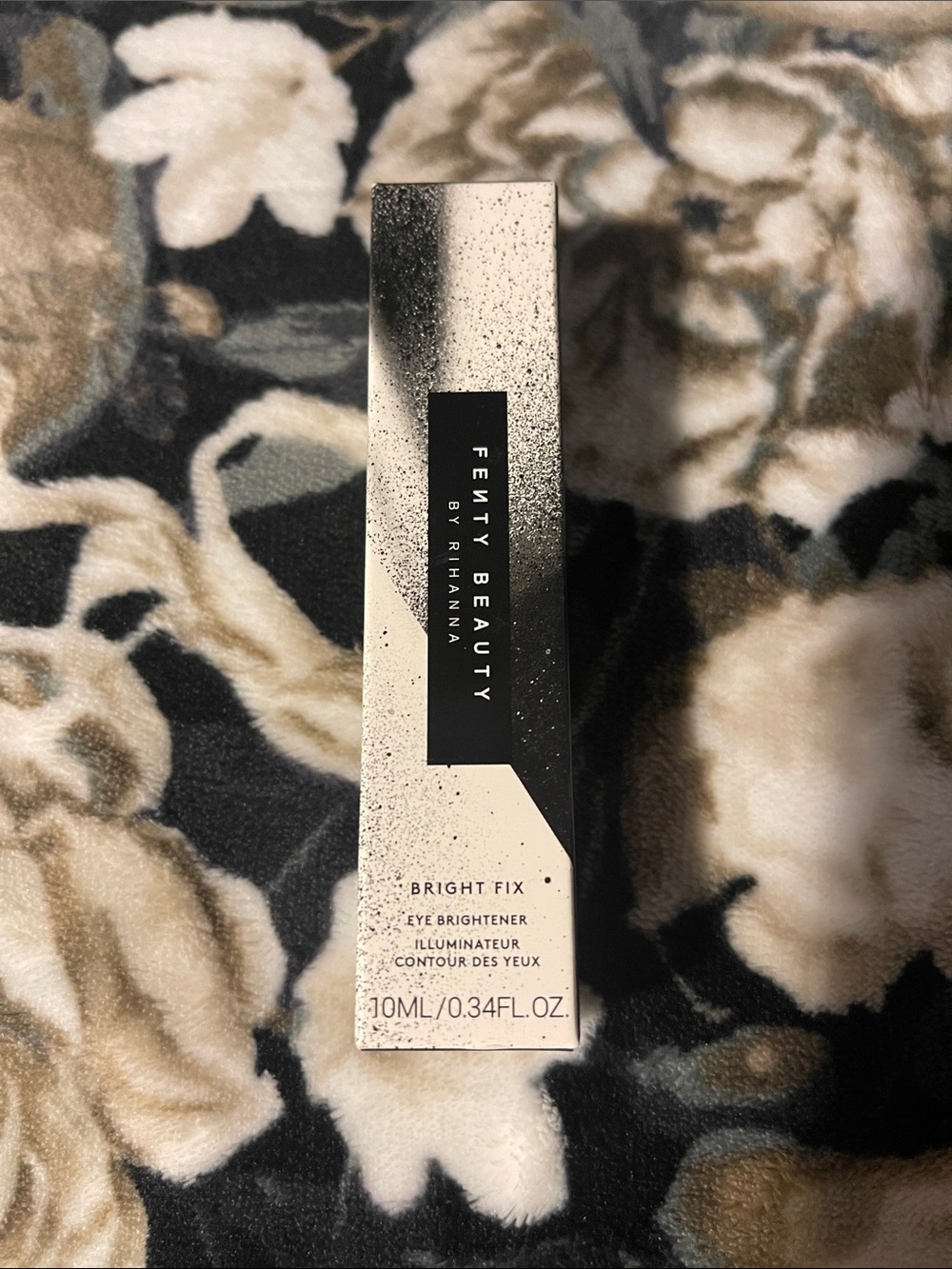 Fenty Almond Butter Bright Fix - Picture 3 of 5